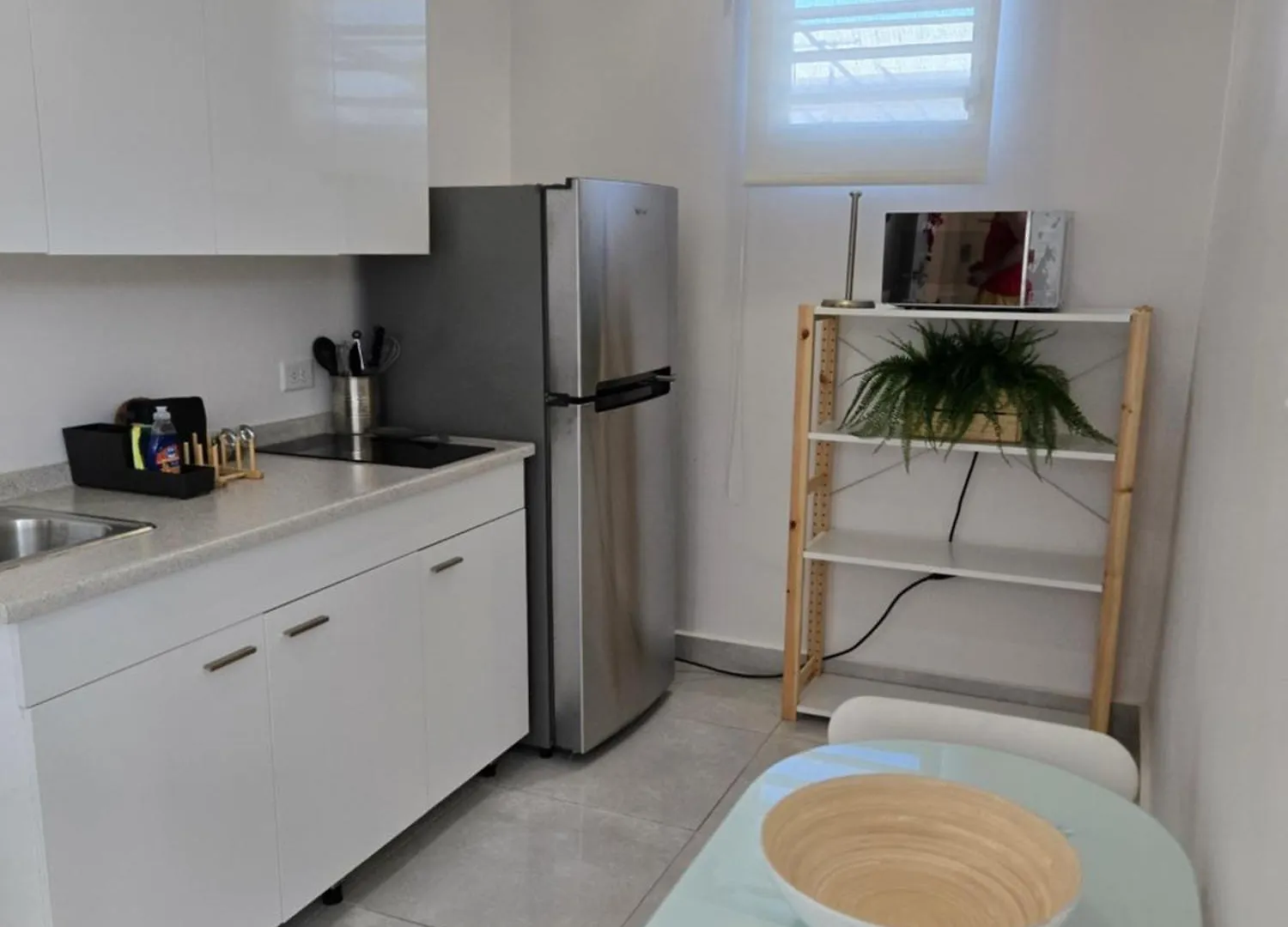 Elegant And Central Studio With Desk San Juan