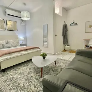  Hostal Oasis